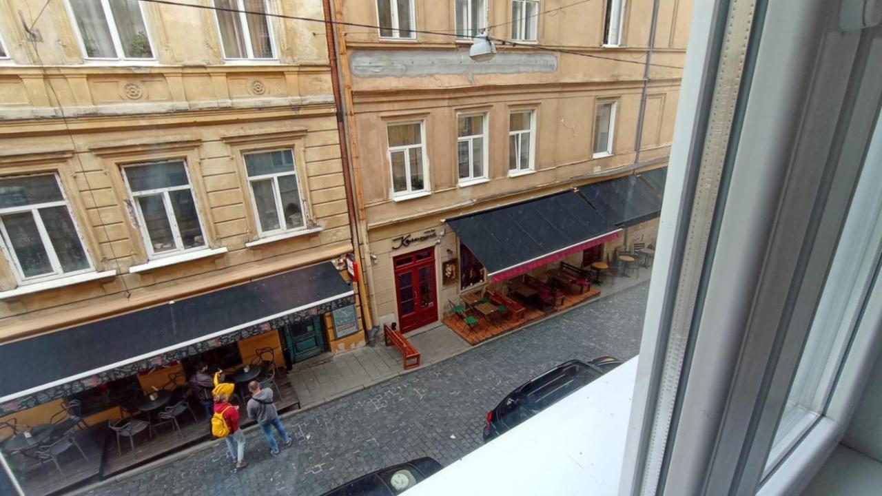 Вірменський Собор , Не Мансарда Lviv Buitenkant foto